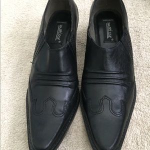 Slip on leather “Cowboy” style loafer